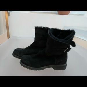 La canadienne winter fur booties